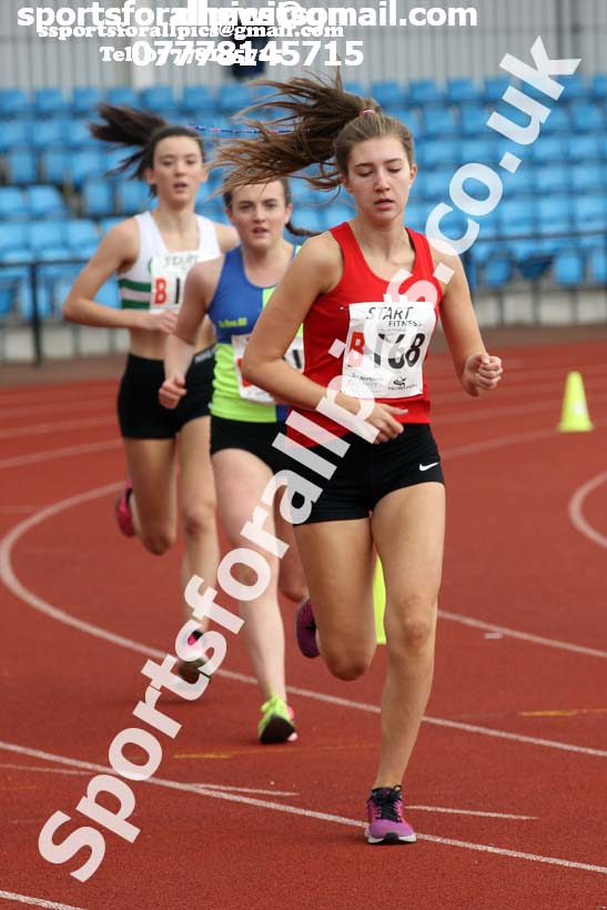 Womens under-17s 3 stage relay, Northern Senior 6 and 4 and Junior Stage Road Relays, SportsCity, Manchester. Photo:  David T. Hewitson/Sports for All Pics